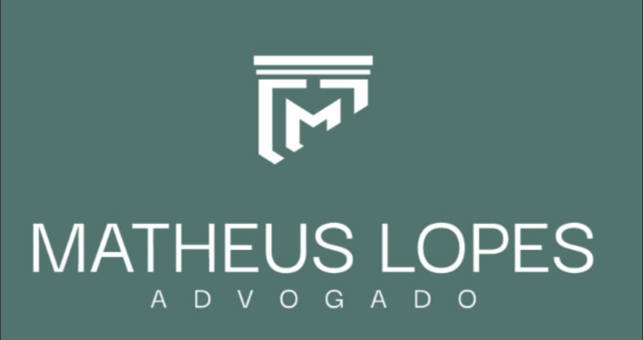 Logomarca oficial Matheus Lopes Advogado, com monograma branco sobre verde acinzentado.
